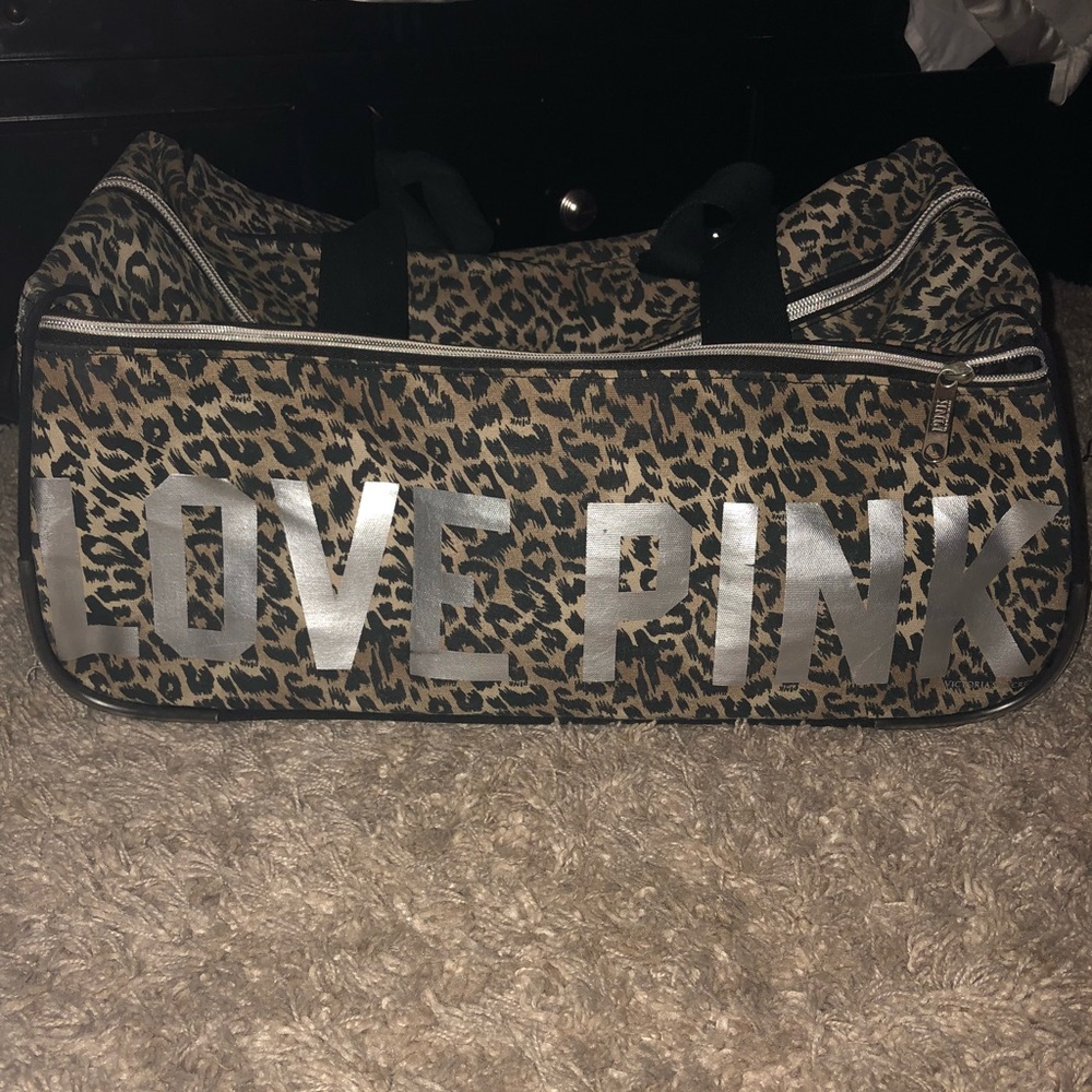 Leopard Luggage 🔥